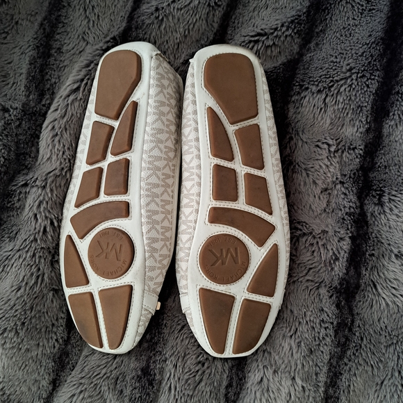 Michael Kors Women's White Designer Loafers - Picture 6 of 6